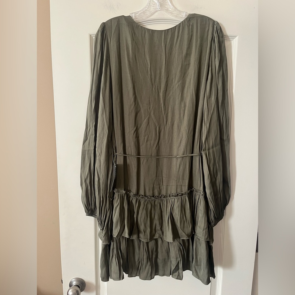 Socialite “Dusty” Olive Silky Smooth Long Sleeve Ruffle Dress Women’s Size L - Picture 15 of 16